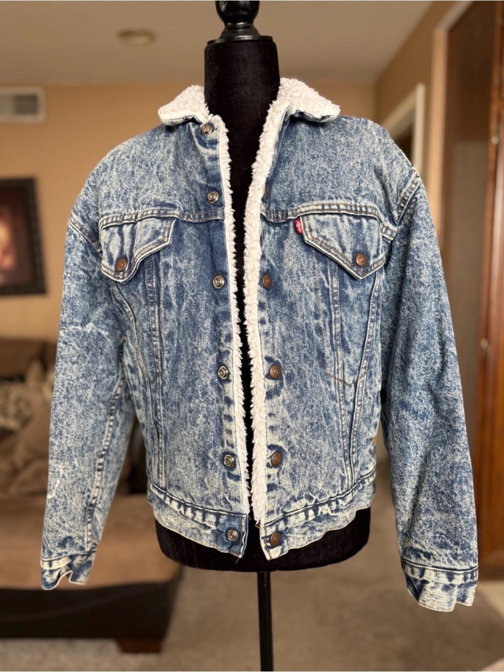 USA made Classic Levi's Acid Wash Blue Denim Sherpa Jacket